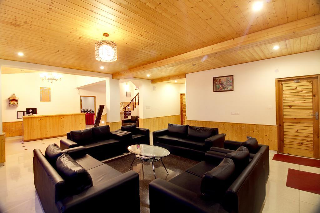 Hotel Thomas Villa Manāli Екстериор снимка